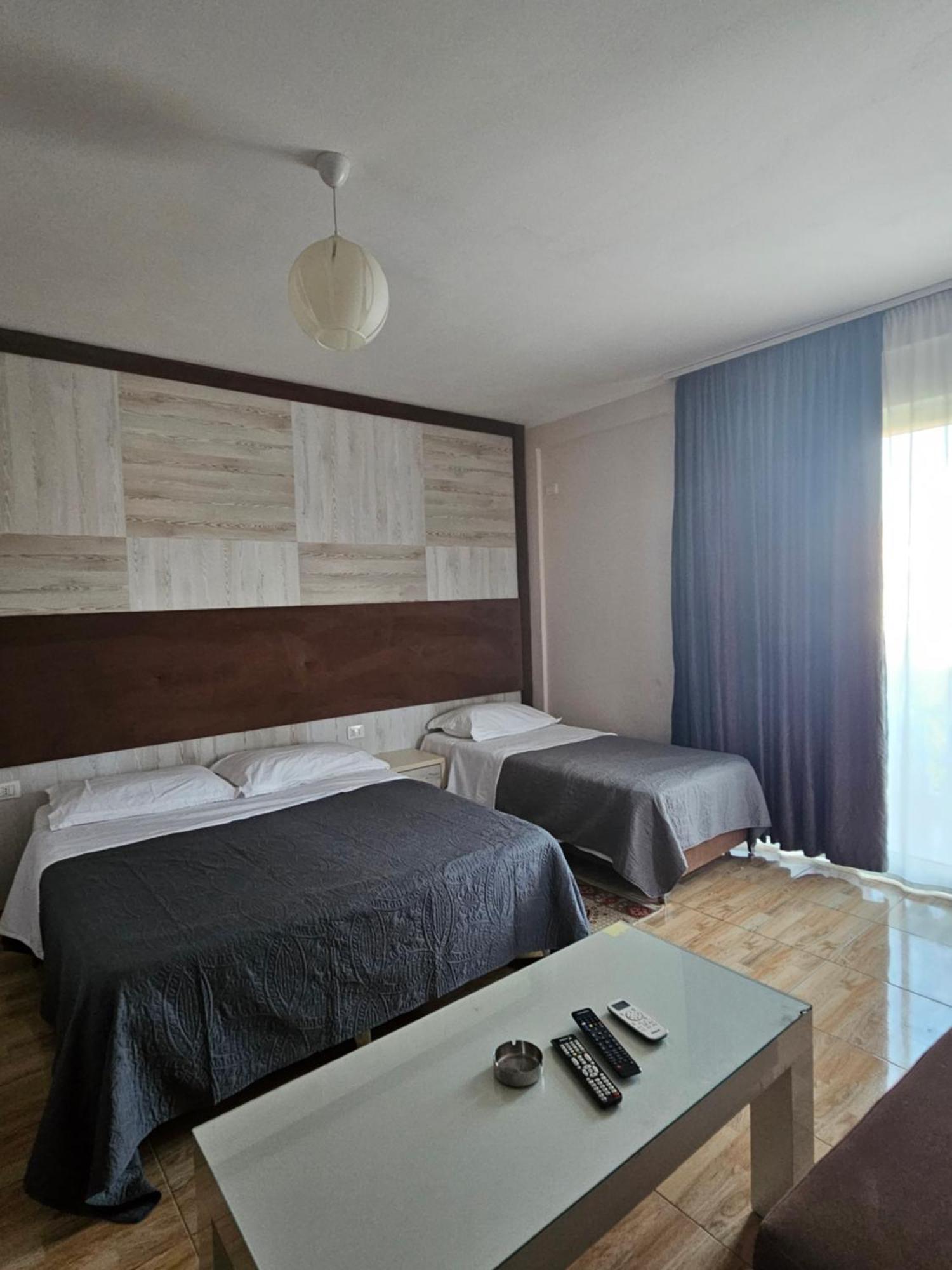 שקודר Hotel 045 מראה חיצוני תמונה