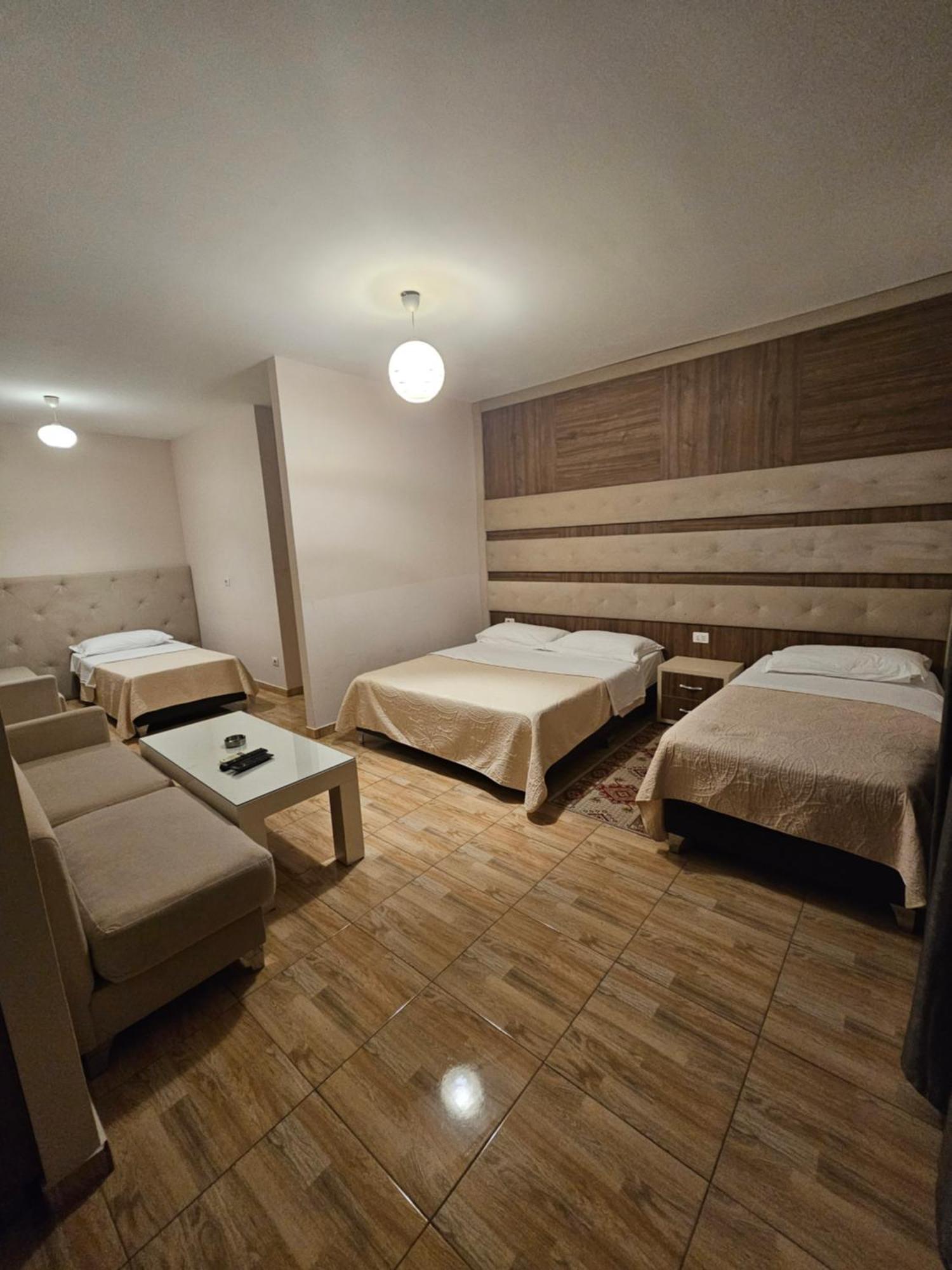 שקודר Hotel 045 מראה חיצוני תמונה